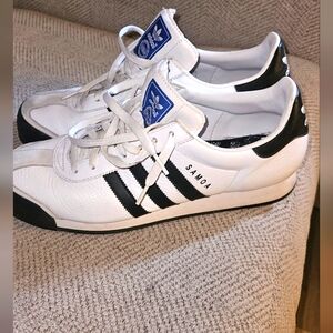 Mens adidas Samoa Athletic Shoe - Sz 11.5 Gently Used